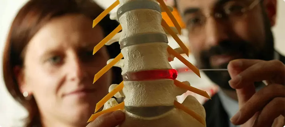 tarpslankstelinė išvarža su osteochondroze